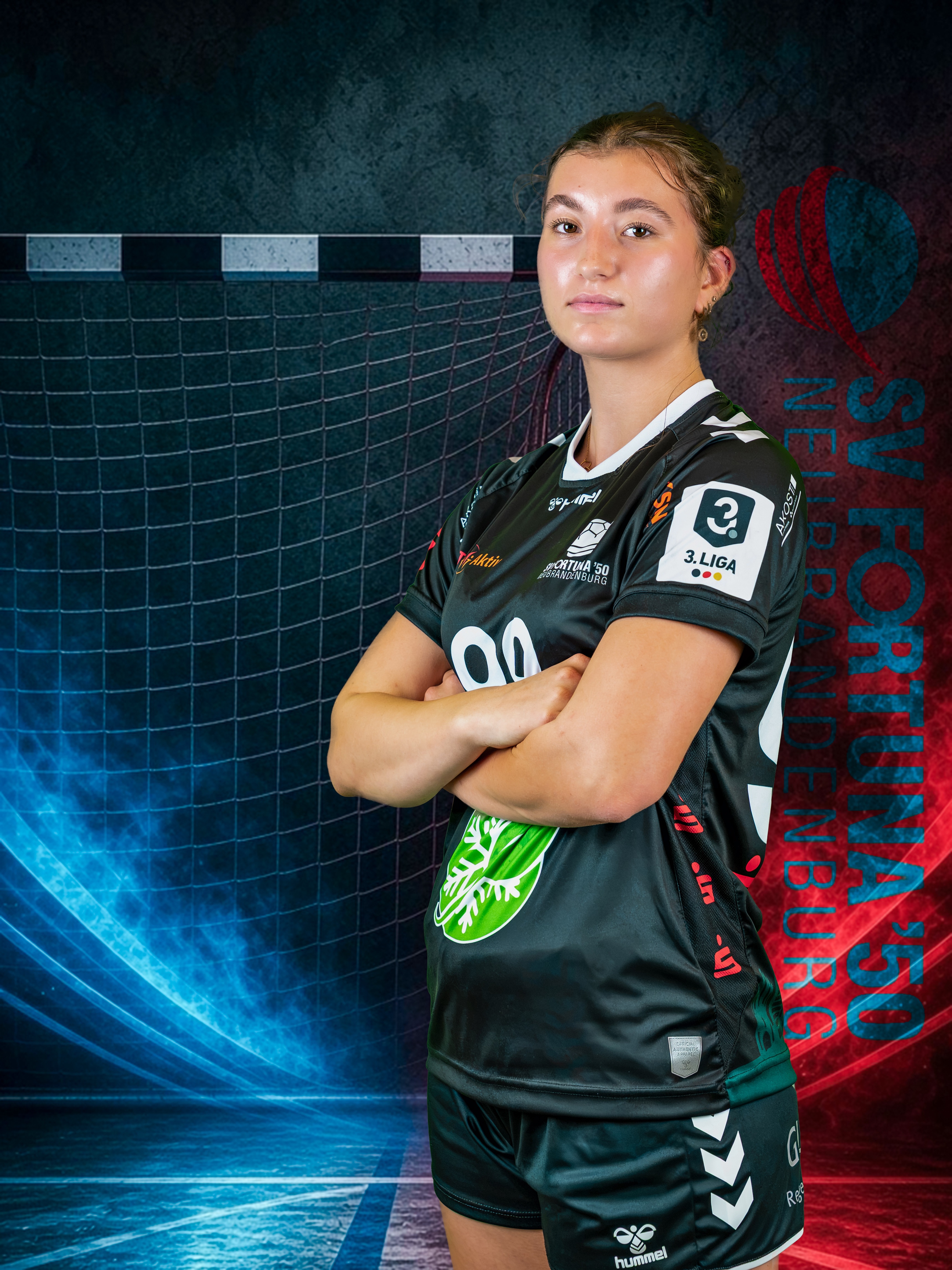 99 | Marie Weber